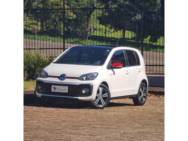 VOLKSWAGEN - UP - 2018/2019 - Branca - Sob Consulta