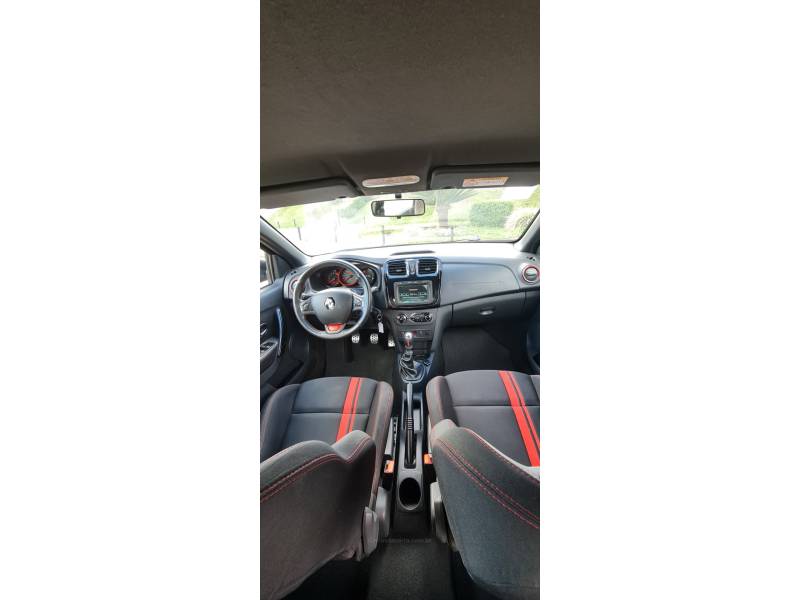 RENAULT - SANDERO - 2021/2022 - Preta - R$ 84.990,00