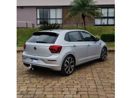 VOLKSWAGEN - POLO - 2024/2025 - Prata - R$ 139.990,00