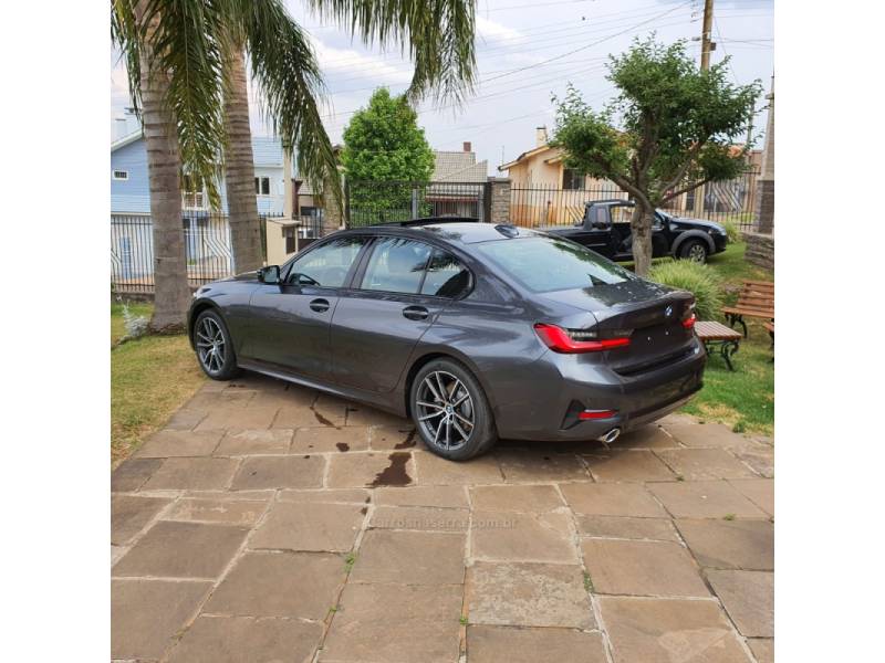 BMW - 320I - 2020/2021 - Cinza - R$ 219.990,00