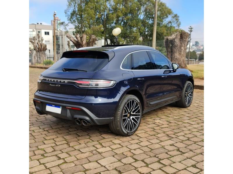 PORSCHE - MACAN - 2022/2023 - Azul - R$ 459.990,00