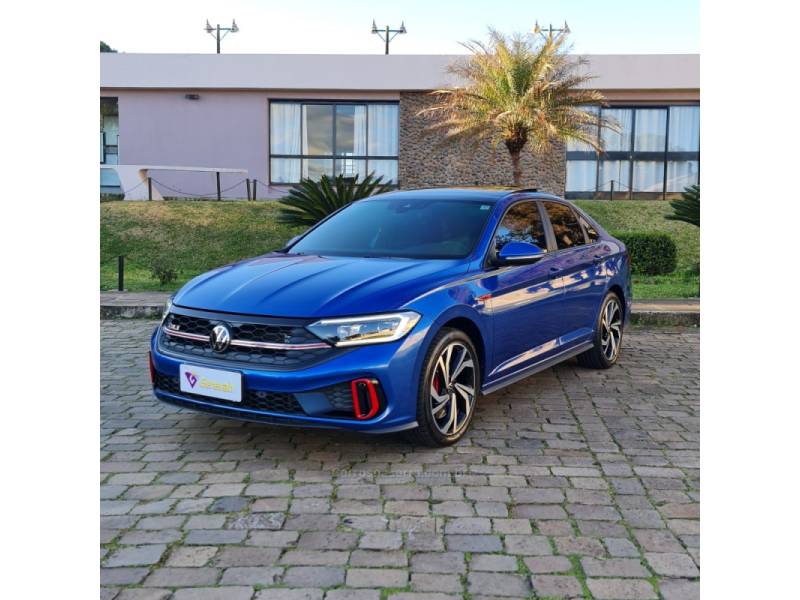 VOLKSWAGEN - JETTA - 2023/2023 - Azul - R$ 199.990,00