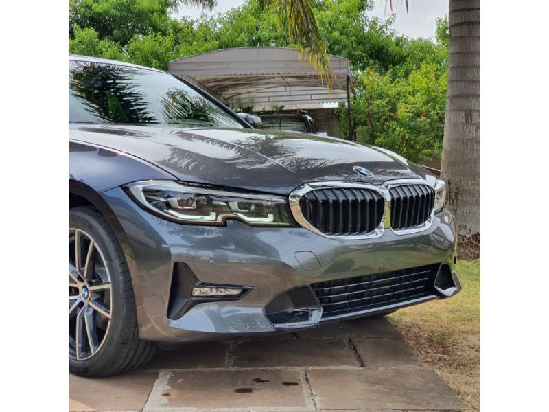 BMW - 320I - 2020/2021 - Cinza - R$ 219.990,00