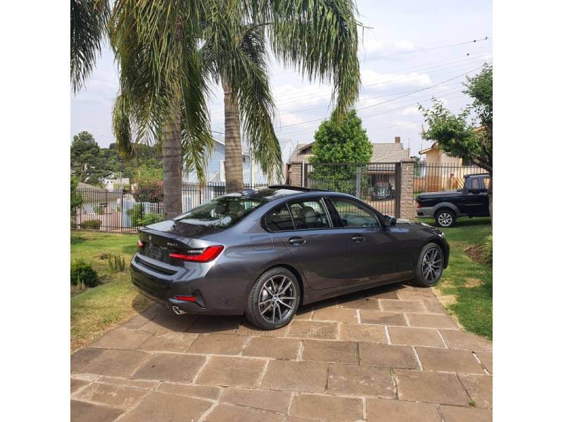 BMW - 320I - 2020/2021 - Cinza - R$ 219.990,00