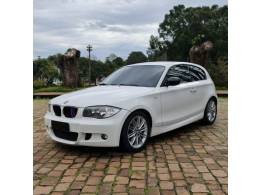BMW - 118I - 2011/2012 - Branco - R$ 59.990,00