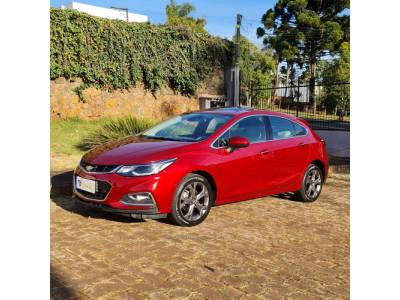CHEVROLET - CRUZE - 2016/2017 - Vermelha - R$ 91.990,00