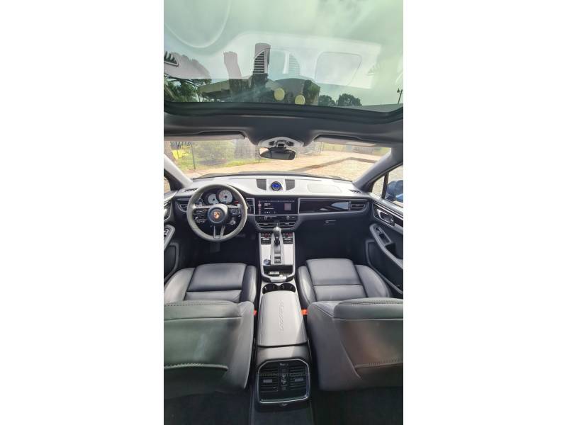 PORSCHE - MACAN - 2022/2023 - Azul - R$ 459.990,00