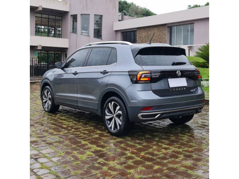 VOLKSWAGEN - T-CROSS - 2020/2021 - Cinza - R$ 121.990,00