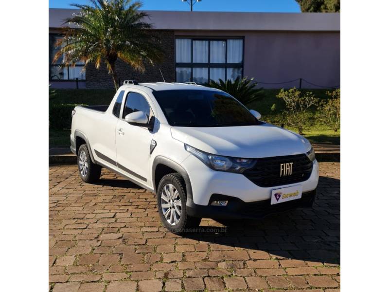 FIAT - STRADA - 2021/2022 - Branca - R$ 66.990,00