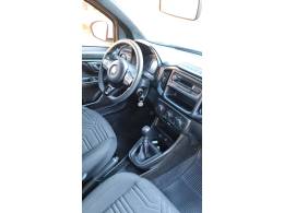 FIAT - STRADA - 2021/2022 - Branca - R$ 66.990,00