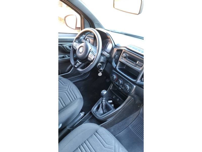 FIAT - STRADA - 2021/2022 - Branca - R$ 66.990,00