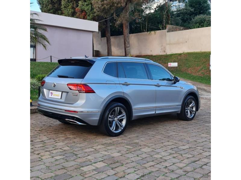 VOLKSWAGEN - TIGUAN - 2019/2019 - Prata - R$ 164.990,00