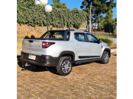 FIAT - STRADA - 2023/2023 - Prata - R$ 117.990,00