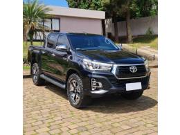 TOYOTA - HILUX - 2018/2019 - Preta - R$ 209.990,00