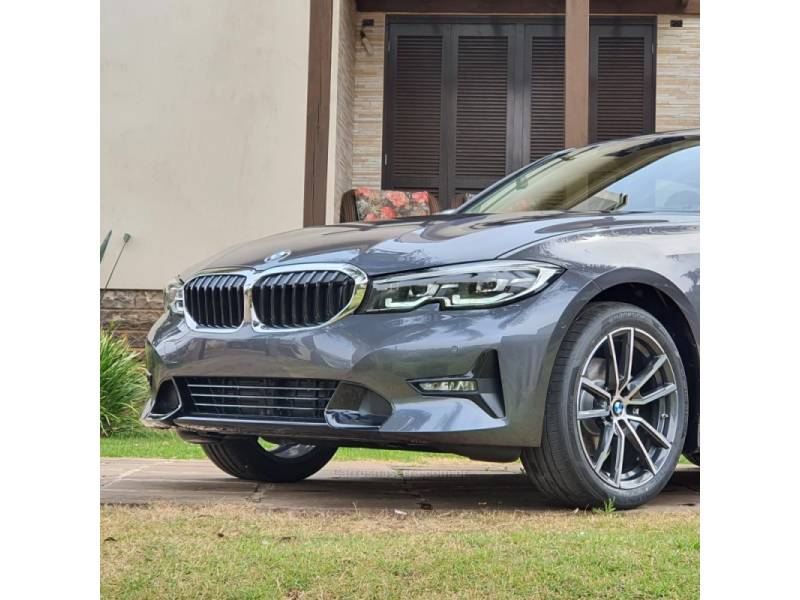 BMW - 320I - 2020/2021 - Cinza - R$ 219.990,00