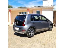 VOLKSWAGEN - UP - 2021/2021 - Prata - R$ 74.990,00