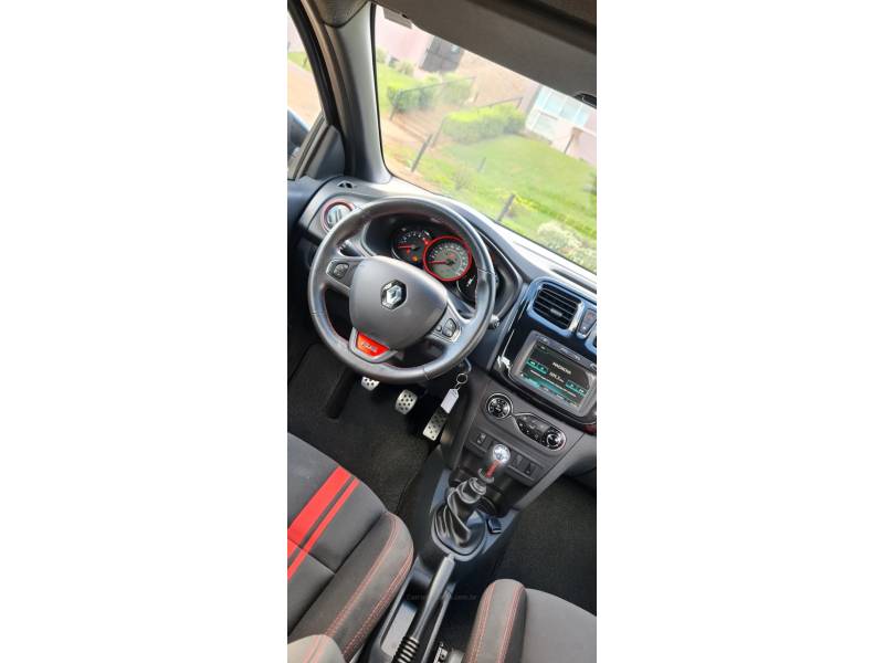 RENAULT - SANDERO - 2021/2022 - Preta - R$ 84.990,00