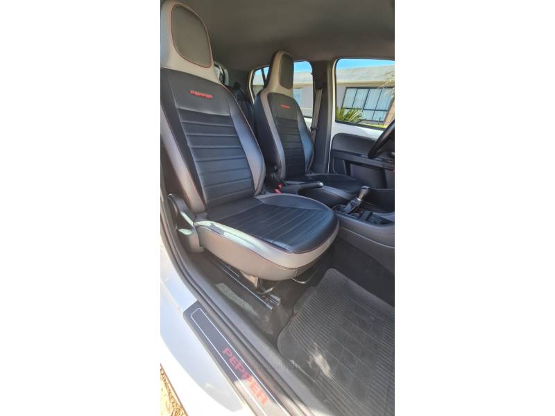 VOLKSWAGEN - UP - 2018/2019 - Branca - Sob Consulta
